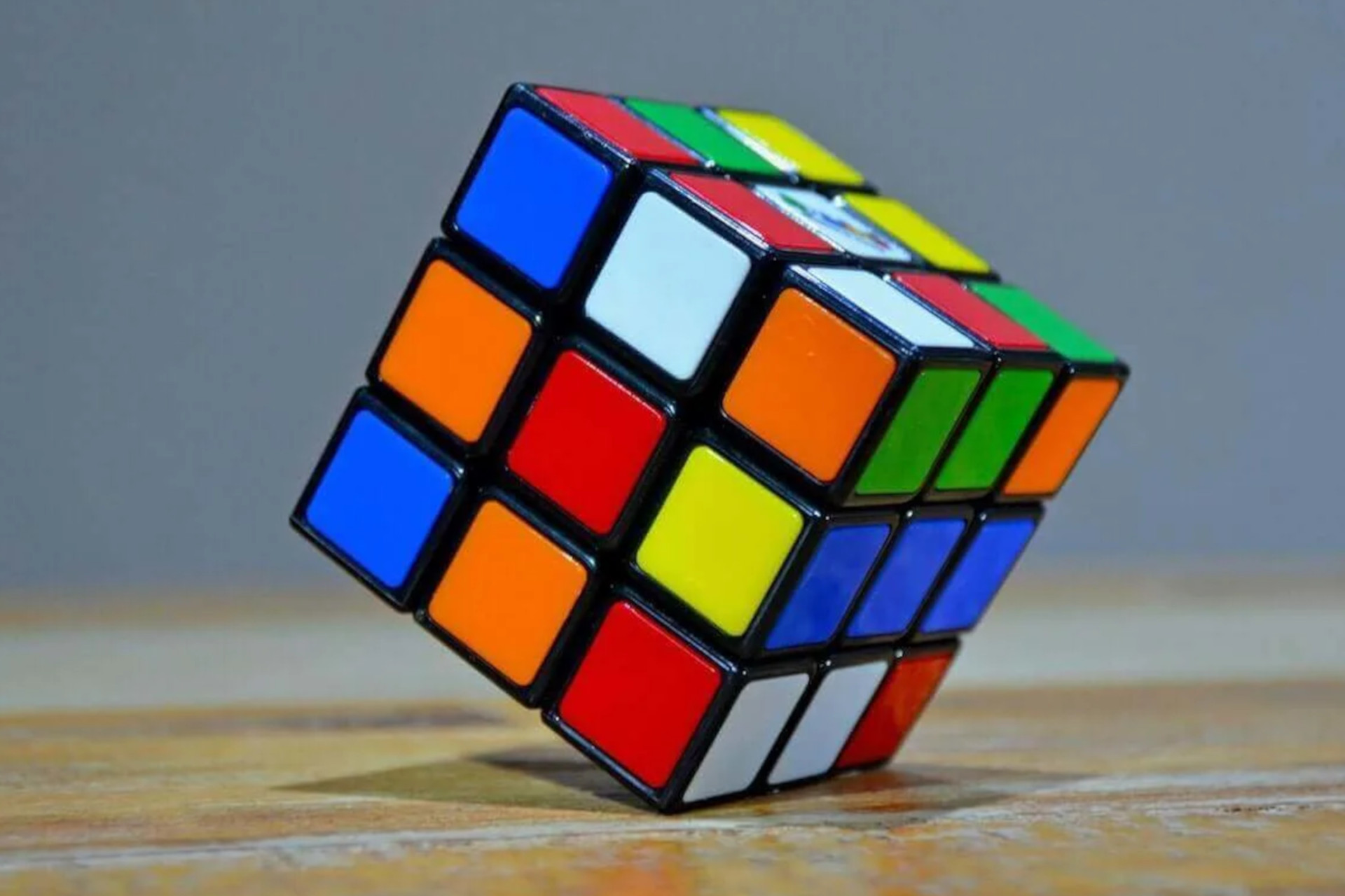 Nouveau Rubik's Cube connecté pour ses 50 ans