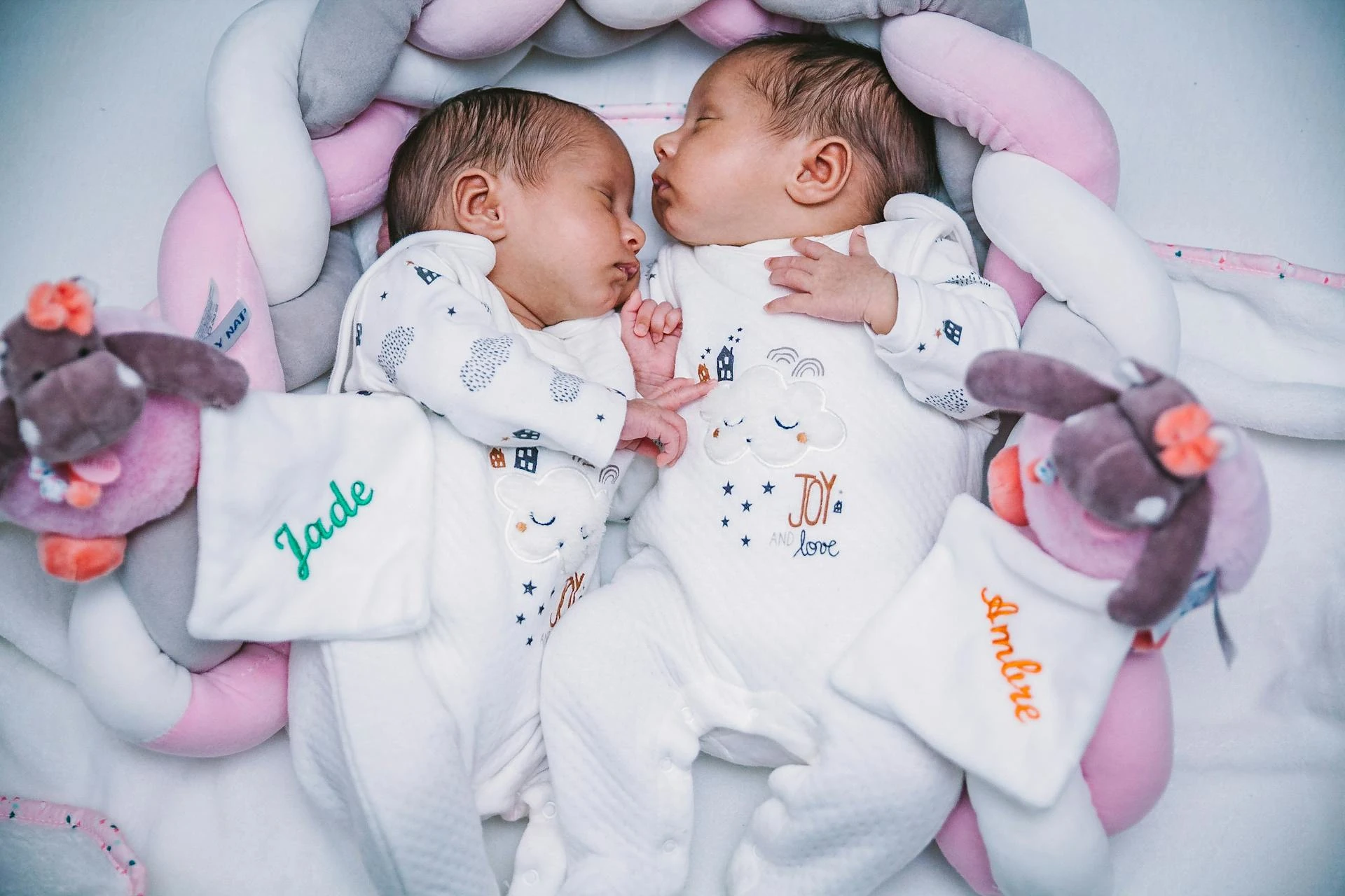 Des doudous brodés au prenom de votre bébé