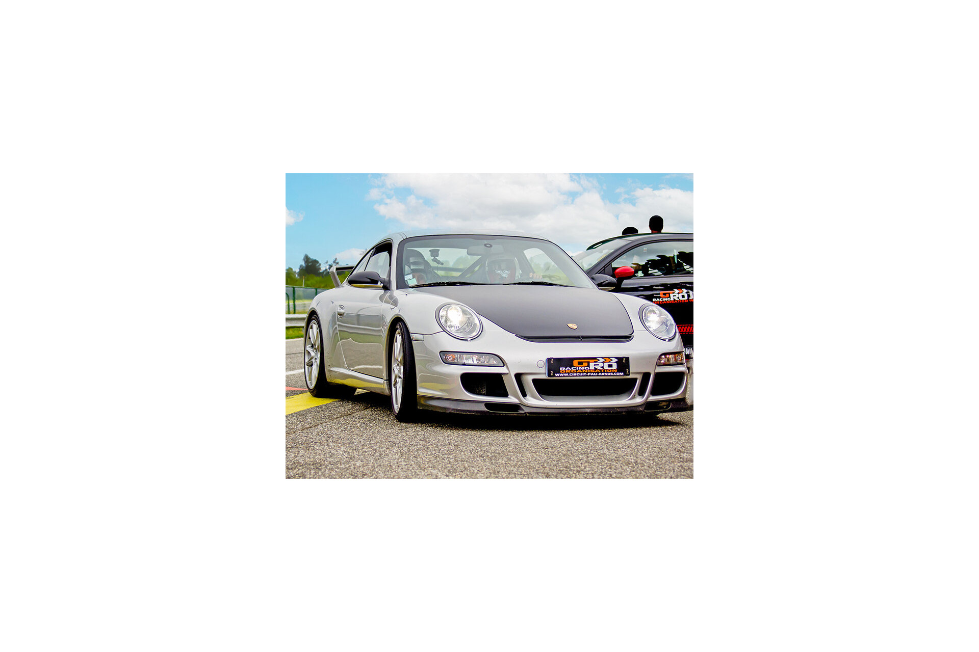 Pilotage sur circuit 2 tours au volant d